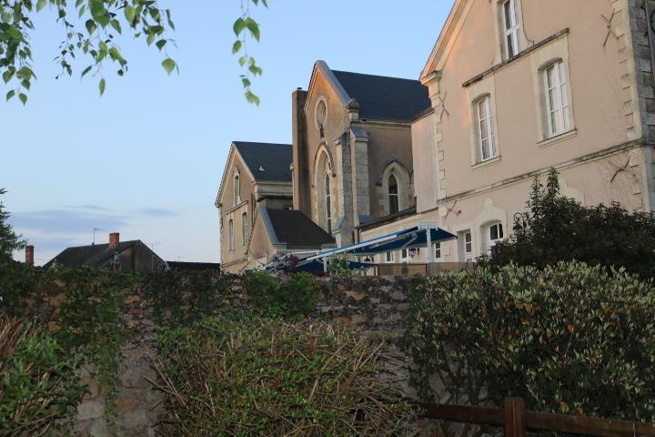 Hotel Logis Le Port Saint Aubin à Morannes sur Sarthe-Daumeray Extérieur photo